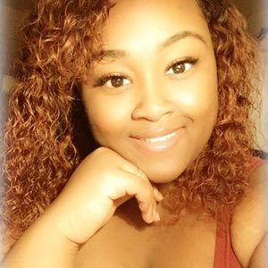 Meet your Posher, Dontavia